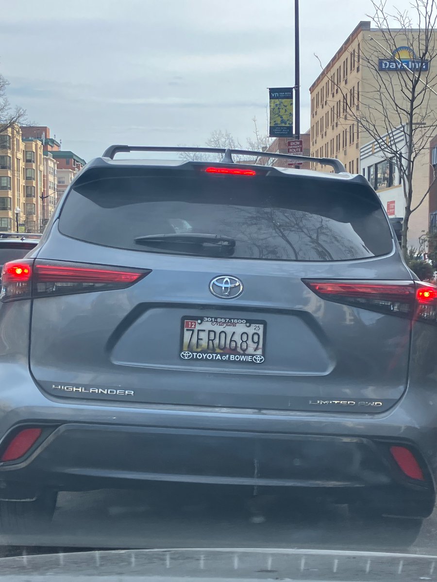 PublicEmilyNumber1 tweet media