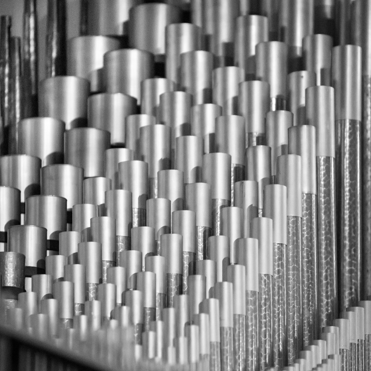 🗣️ NEXT CONCERT! Sunday 15 Feb (7pm) at St Giles Cripplegate | Conductor: Jonathan Butcher | Jem Lowther (organ) - Faure, Butterworth, Poulenc &amp; Mendelssohn | Tickets: bit.ly/ROSFeb25 - be there or be square! 😃