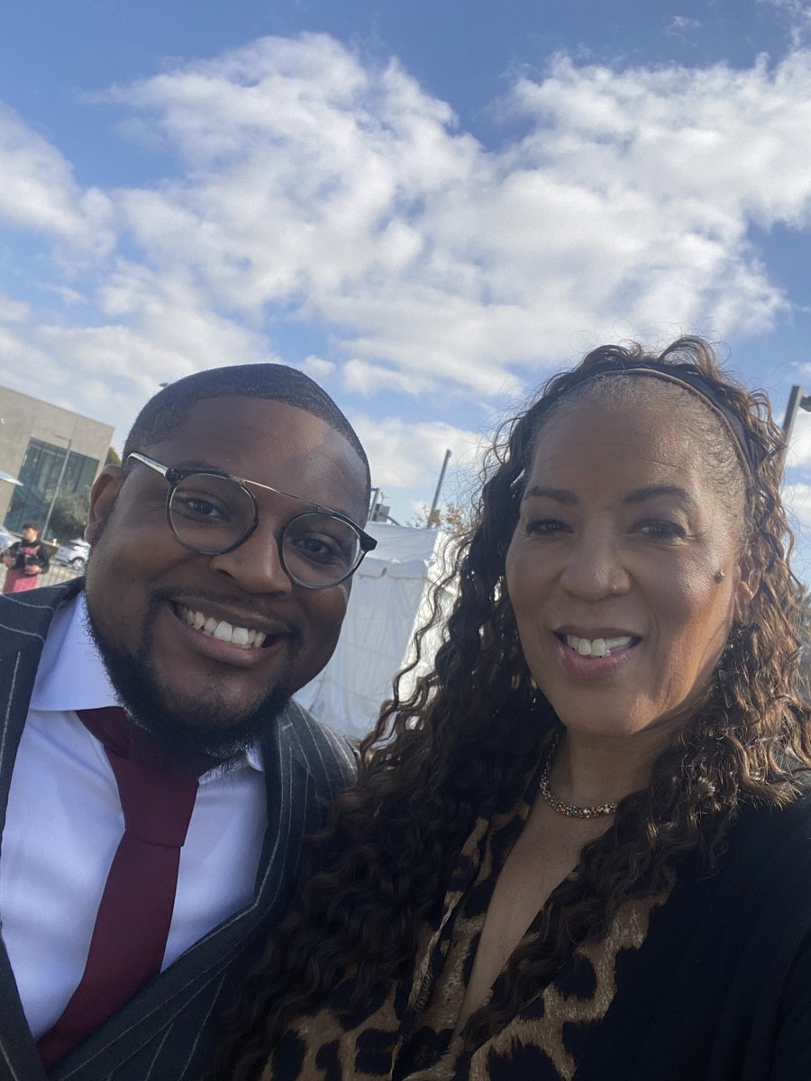 theyeofosiris's tweet photo. TY for a day of Education, Engaging Empowerment & Unity #EmpowermentCongress #ECSummit33 @kbla1580 @cjecofficial https://t.co/V5wPoPdwMQ