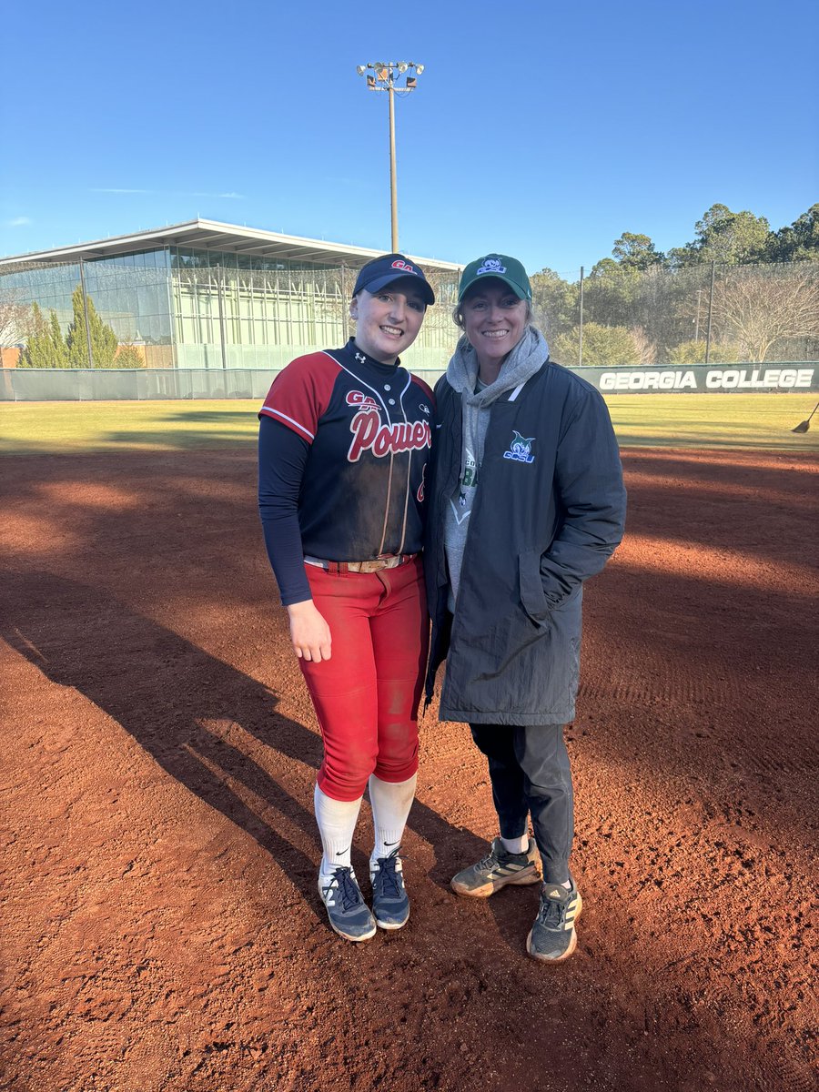 HaileyHarbin8's tweet photo. Thank you to the amazing coaches and players at Georgia College &amp; State University! I learned so much and had so much fun throughout the day! I loved the campus and excited to see yall soon! ❤️ https://t.co/HtsTQACeav