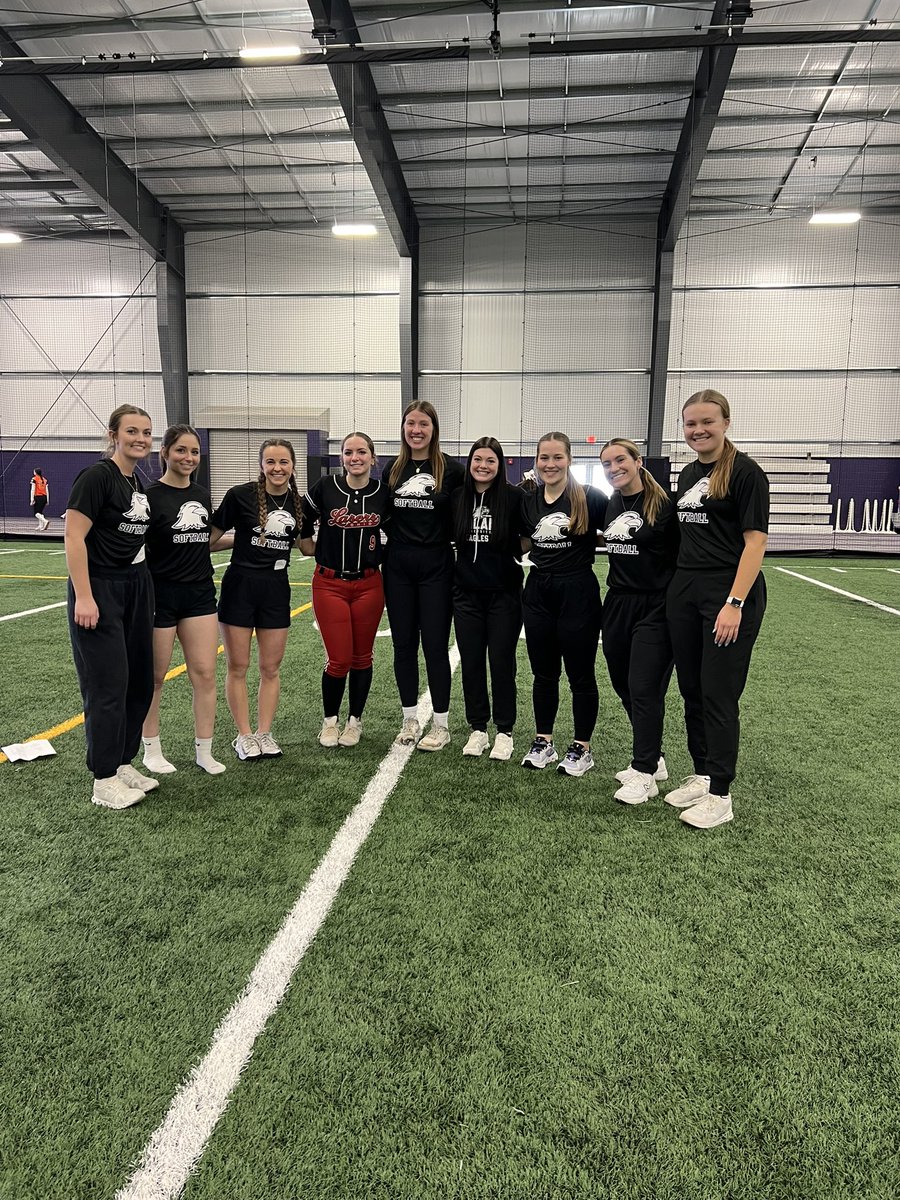 Thank you Coach Leedy for a great camp today! Such an amazing facility and I had a great time learning new things from the players!
<a href="/AshlandUSball/">Ashland University Softball</a>