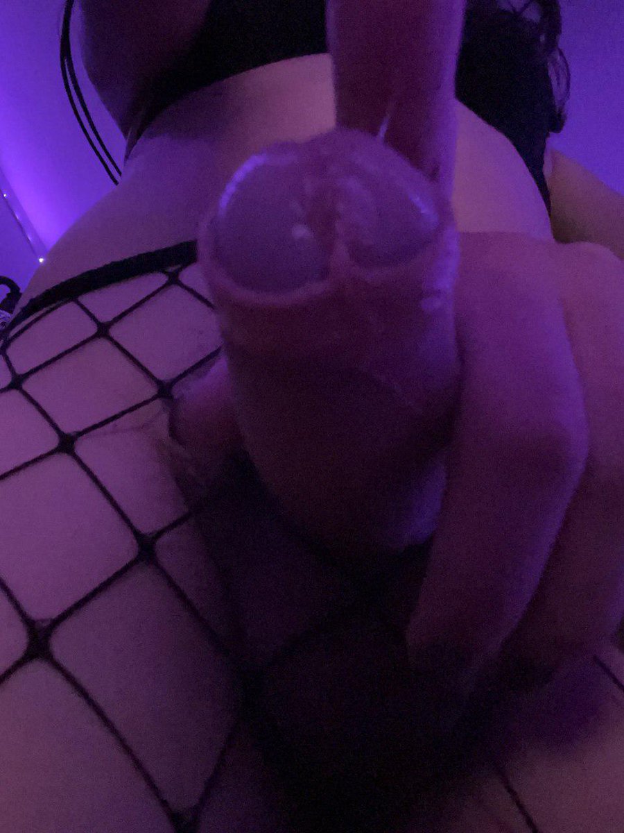 Tanithscoffin's tweet photo. Leaky pp..
#femboy #NSFW #gay #goofing #Chudai #ass https://t.co/CX5RXfwNFh