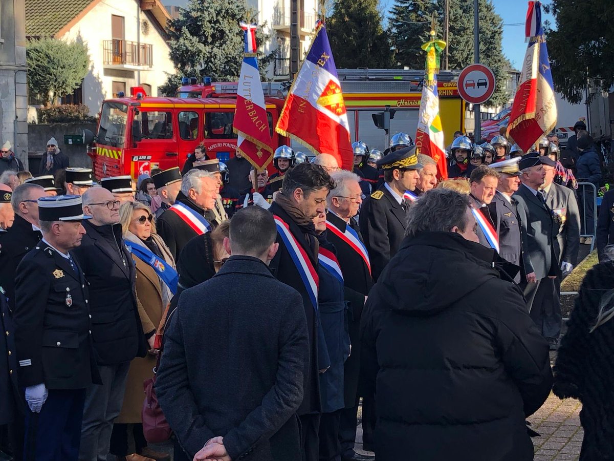 christelleritz's tweet photo. "Parce qu'un homme sans mémoire est un homme sans vie, un peuple sans mémoire est un peuple sans avenir." F. FOCH
Après la messe, hommage fut rendu aux libérateurs de #Pfastatt puis de #Lutterbach
Merci aux Maires Francis Hillmeyer et Rémy Neumann pour leur accueil
#circo6806 https://t.co/e6LQDipTlj