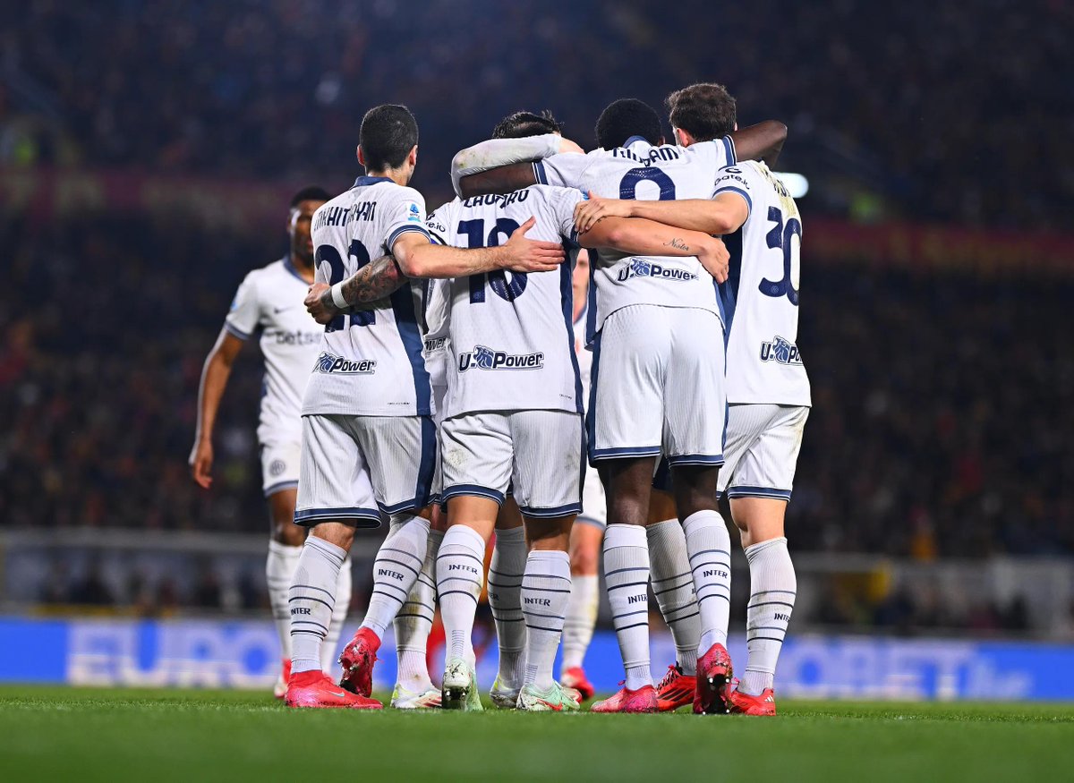 InterClub1908's tweet image. ⚫🔵🐍@SerieA #LecceInter 0-4 l'@Inter vince con i gol di #Frattesi, #LautaroMartinez, #Dumfries e #Taremi SEMPRE #FORZAINTER #AMALA #SempreForzaInter #PazzaInter #IMInter #DAZN #InterFans #InterClub1908
Seguite il profilo di riserva @InterClub1908_ 🖤💙