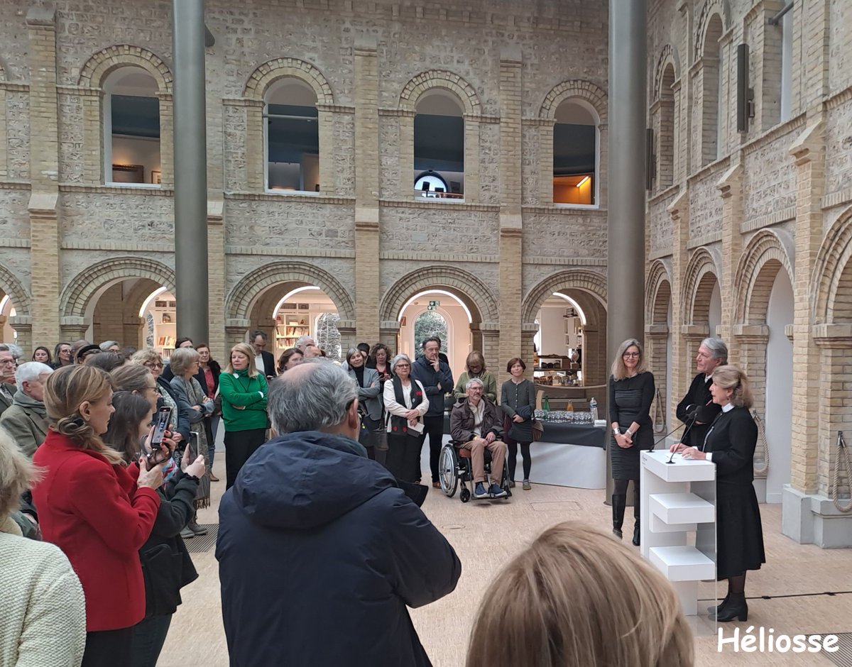 DELARUEEm's tweet photo. Vernissage de l'exposition "Julie Manet et ses cousines. L'art de créer au féminin" aux @Franciscaines_ de Deauville.

Une exposition très intéressante dans un lieu superbe.

Article ==> https://t.co/9ThnUyBB9c https://t.co/PCWzukqwNX