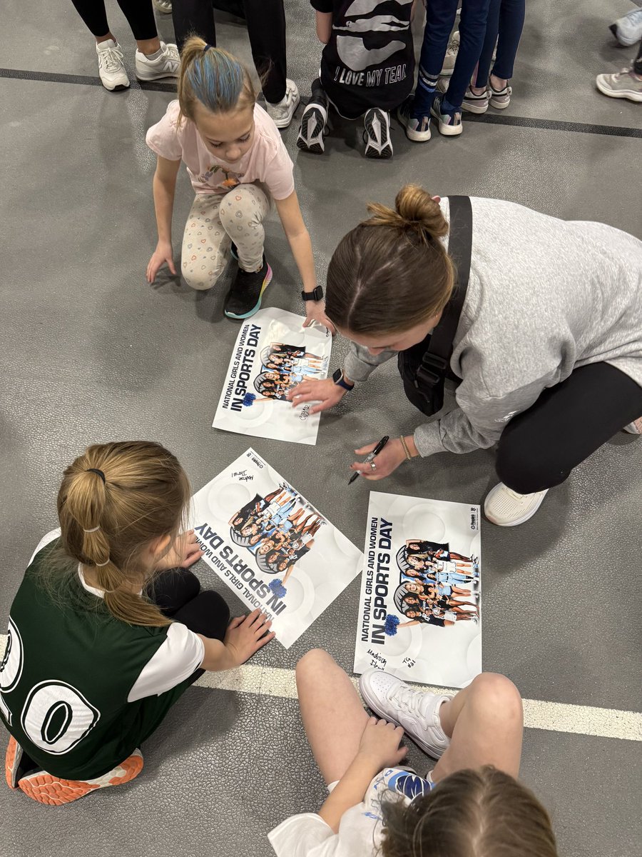 HAPPY National Girls and Women in Sports Day!!! 

Had so much fun this morning sharing the game we LOVE at URI’s annual NGWSD Clinic! 💙🐏 #GoRams