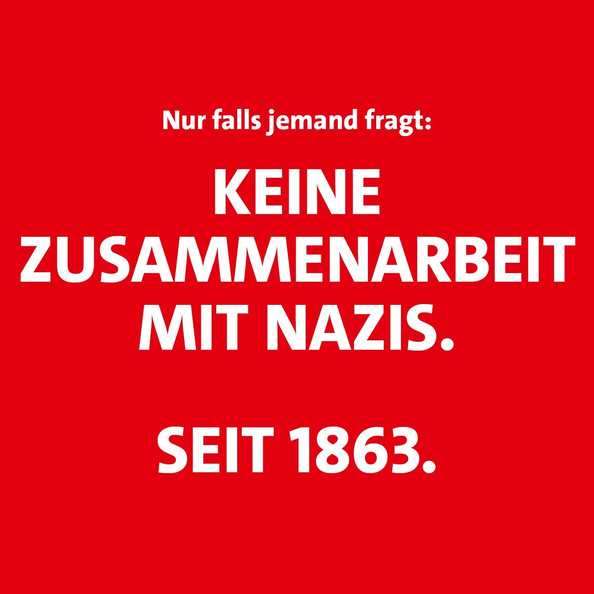 jreichelt's tweet photo. Die strategische Implikation der vergangenen 72 Stunden ist nicht, dass sich in der Migrationspolitik vielleicht (hoffentlich!) etwas ändert. Die strategische Implikation für die Parteienlandschaft ist, dass die CDU ohne linken Koalitionspartner dastehen könnte. Grüne und SPD haben sich entschieden, alle inhaltlichen Themen aufzugeben und den Wahlkampf nur noch über den "Kampf gegen Rechts" zu führen, inklusive pervers-zynischer Lach-Selfie-Show am Brandenburger Tor und vollkommen absurder Nazi-Vergleiche in der SPD. Die Grünen sind kurz davor, eine Koalition mit der Merz-CDU auszuschließen, auch in der SPD mehren sich solche Stimmen. Denn diese Parteien glauben längst daran, dass ihnen nichts mehr nutzen würde, als gescheiterte Regierungsbildung, erneute Neuwahlen und dann ein gewaltiger Lagerwahlkampf gegen die AfD. Für die CDU könnte sich nach der Wahl die Frage stellen: Was tun, wenn die FDP nicht rein kommt (wahrscheinlich) und SPD und Grüne sich weigern, die fünf sehr richtigen und unverhandelbaren Migrationspunkte von Friedrich Merz mitzugehen (von Stunde zu Stunde wahrscheinlicher). Die CDU könnte die Wahl gewinnen, aber komplett ohne Mehrheit sein, solange sie Schwarz-Blau ausschließt. Dann würde sich die Frage stellen: Minderheitsregierung? Von den Blauen zum Kanzler wählen lassen? Die CDU könnte ja kaum verweigern, Verantwortung zu übernehmen, wenn die gesellschaftliche Mehrheit dafür vorhanden ist, das Lager rechts der Mitte im Bundestag auf fast 60 Prozent kommt und es um Recht und Ordnung, Innere Sicherheit und Menschenleben geht. Das linke Lager will keine Koalition mehr mit der CDU. Das linke Lager will die "Brandmauer" fallen sehen, um dann eine Regierungsbildung zu boykottieren und gegen eine dann erstarkte AfD einen gewaltigen Links-Rechts-Wahlkampf mit Steuergeldern, Demos, NGOs und Antifa-Folklore auf die Straße zu tragen. Denn schlimmer kann das rot-grüne Wahlergebnis eh nicht mehr werden. Die kommenden Tage werden die deutsche Parteienlandschaft verändern.