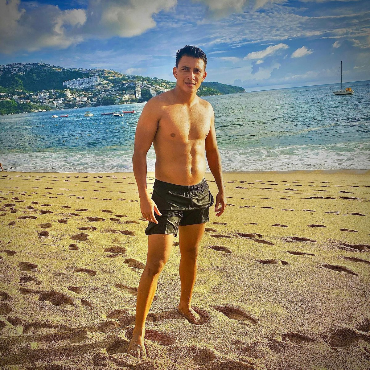 entroniguala18's tweet photo. Que le saben a Aldo Nava? https://t.co/dEck5AMcoj