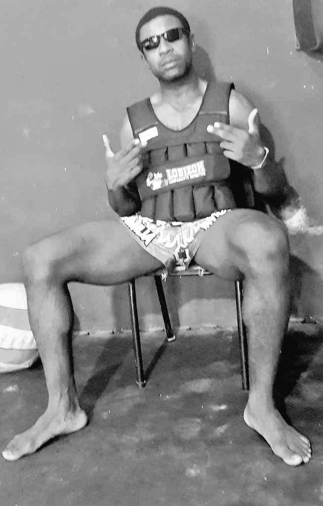 mukeskate's tweet photo. Estos yonkis quieren mi flow😎 https://t.co/aIYGewUsC0