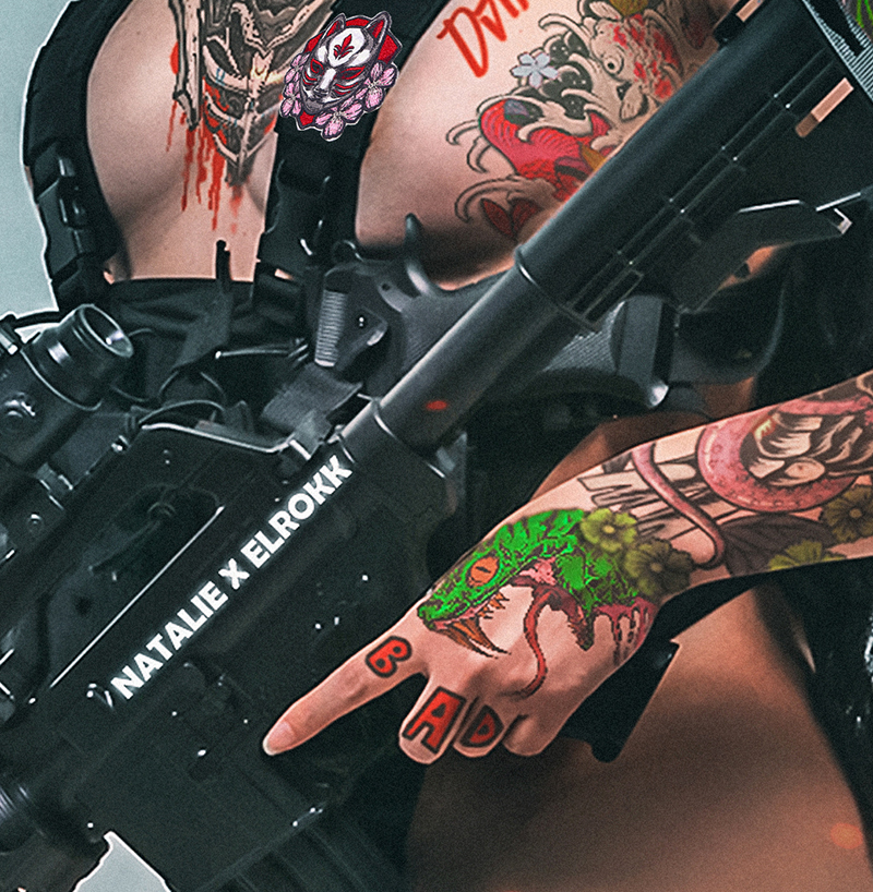 Collab drop with <a href="/elrokk/">EL ROKK 💎</a> tomorrow!! at <a href="/echowxyz/">Echow ✨</a> 🔥🔥🔥