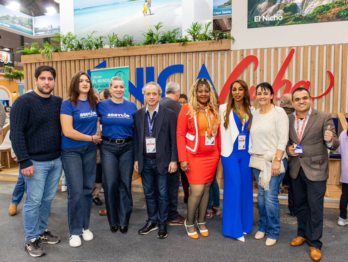 Cubanos Residentes en España, presentes en el stand de Cuba en #FITUR2025 .
<a href="/AnaTeresitaGF/">AnaTeresita González</a> <a href="/NacionyEmig/">Nación y Emigración</a>