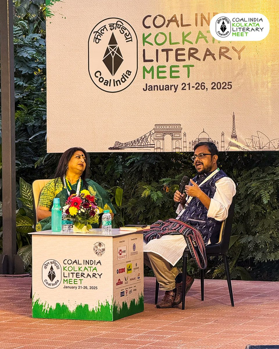 itsgottobeLIT's tweet photo. The resonance of Tambuli Akkhyan filled the room as Biswajit Ray shared the story behind his new novel with Semanti Ghosh. A session steeped in depth and discovery.
#KolkataLitMeet #Kalam2025 #LitMeet #readiscover #event #kolkata #kolkataevents #literature #books #art #culture https://t.co/2MSi2J4cA7