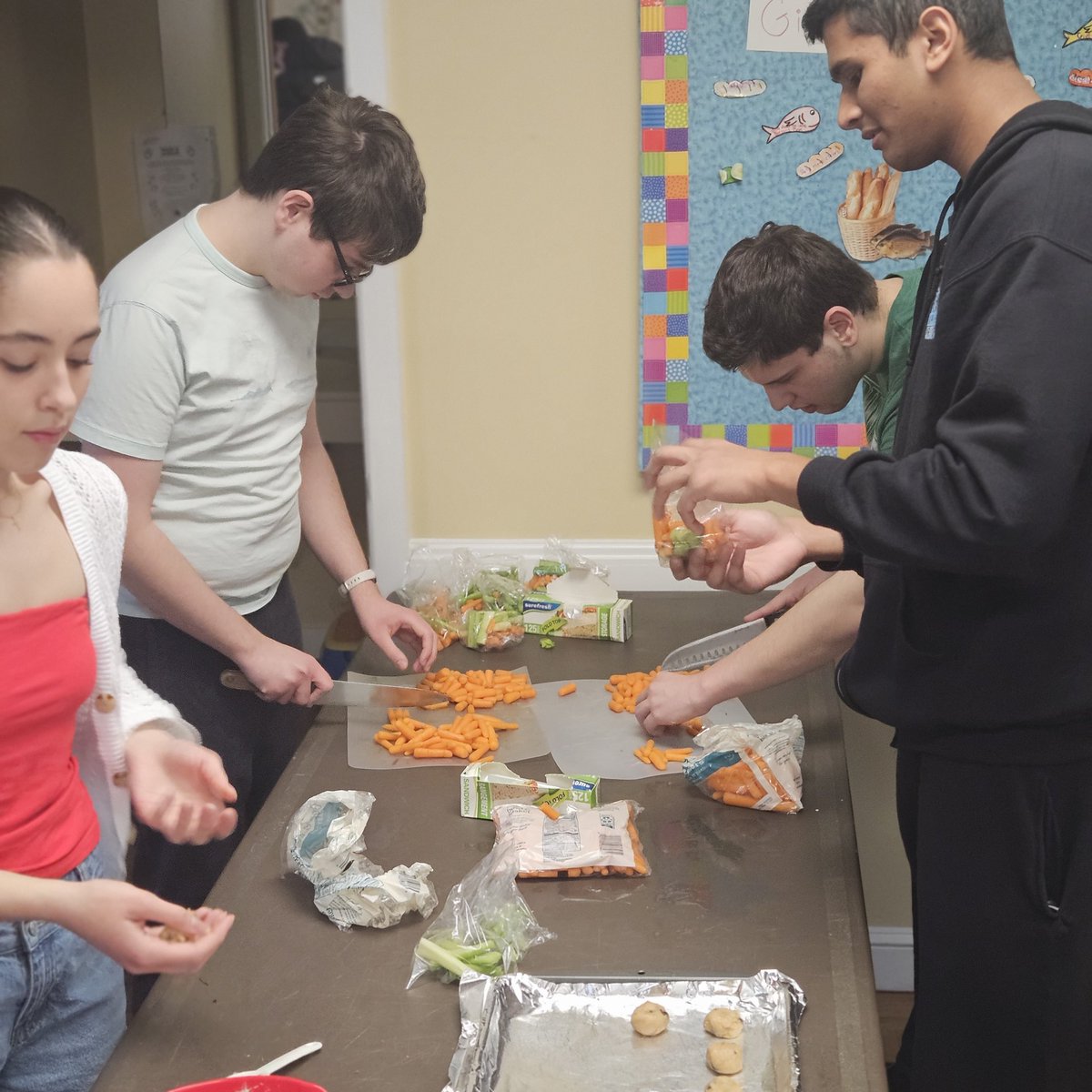 Mrs. Redfield tweet media