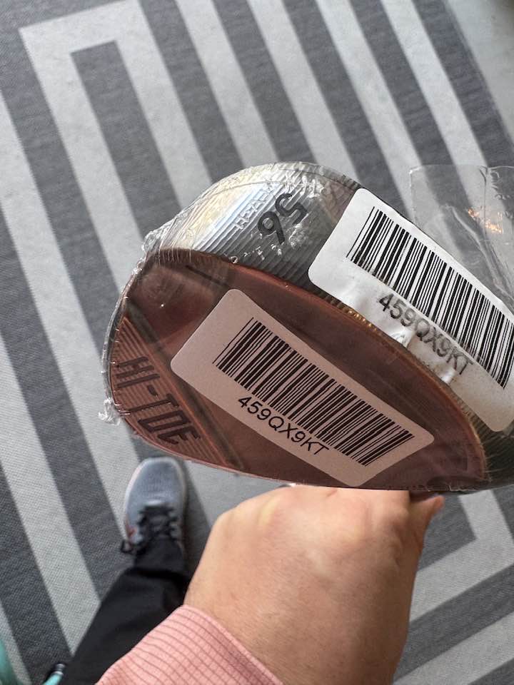StevePike9's tweet photo. New custom-fit toy from @TaylorMadeGolf
@back9boys @Back9Report @LinksNation @TheGolfClub @GolfNewsNet @GolfBusiness @SBJ @AnnLiguori @GolfWRX #taylormadegolf #taylormadewedge #hitoewedge #golfequipment #golf #spikeongolfandtravel #sports #recreation https://t.co/9TXZAjsjXD