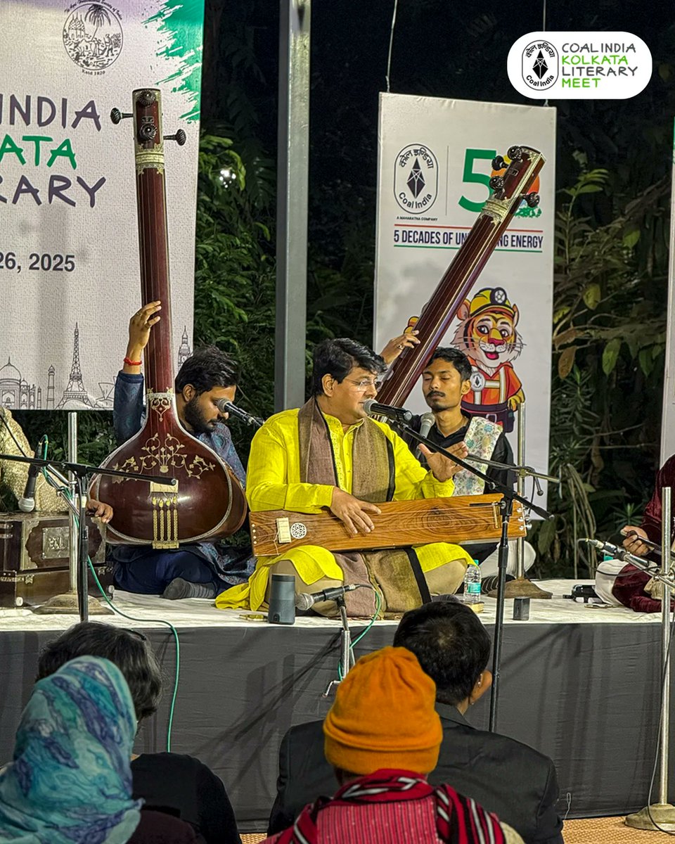 itsgottobeLIT's tweet photo. A spellbinding finale to the Coal India Kolkata Literary Meet 2025!
Pandit Omkar Dadarkar’s Hindustani vocals, presented by ITC Sangeet Research Academy, brought the perfect climax to our literary journey.
#KolkataLitMeet #Kalam2025 #LitMeet #readiscover #event #kolkata https://t.co/wEvSfmNI8B