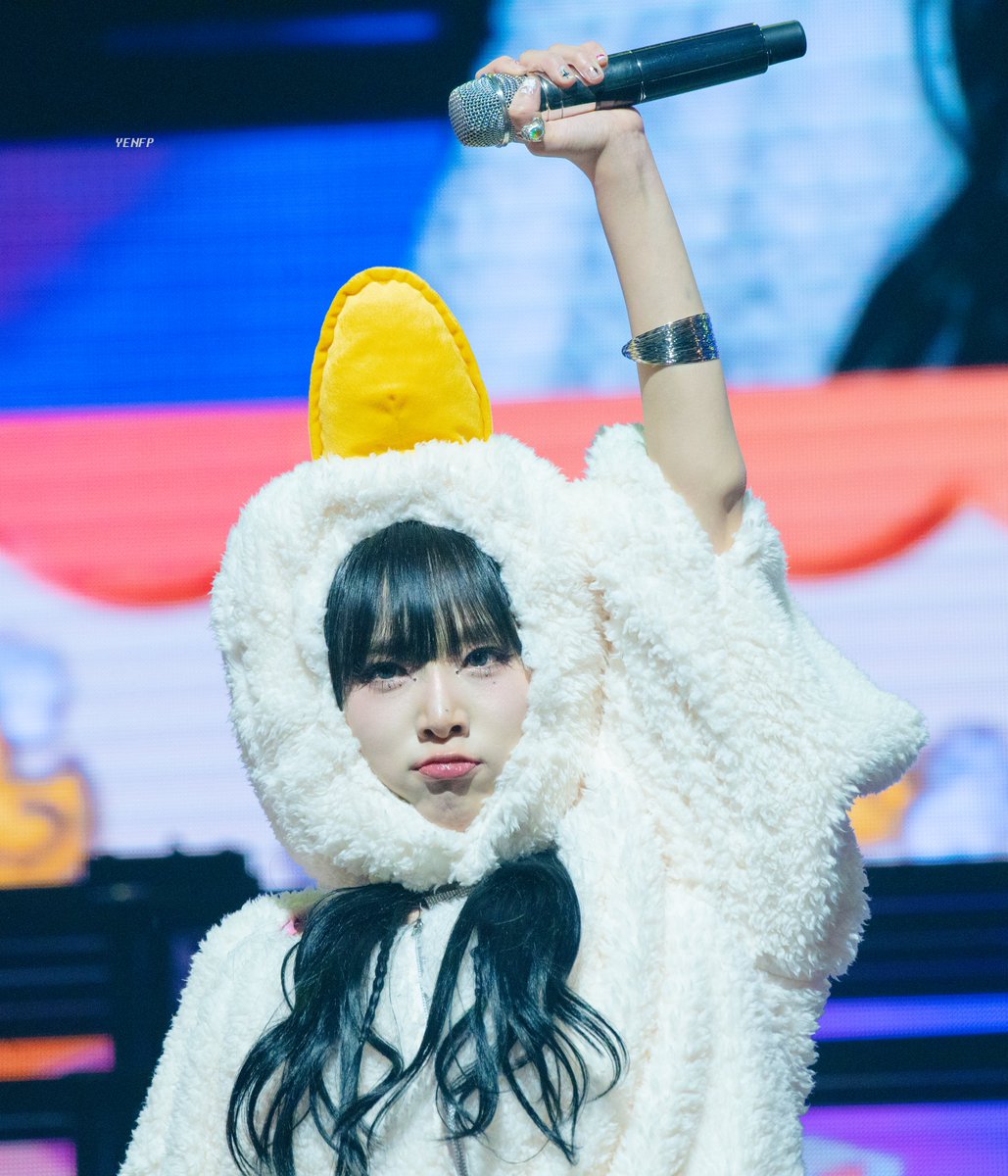 YENA_ENFP's tweet photo. 250126 YENA 1ST CONCERT <네모로부터 시작하는 이세계! 여행>     

#네모로부터시작하는이세계여행 #최예나 #예나 #YENA https://t.co/RbdmpzS6LD