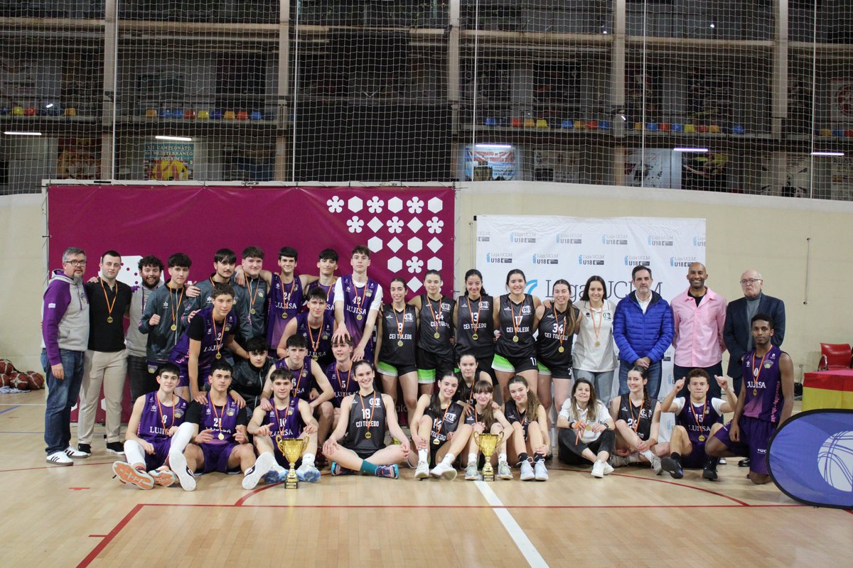 fbclm's tweet photo. #LigaUCLM | Ceremonia de premiación Copa @uclm_es  2025 de Guadalajara. Con la presencia de Armengol Ngonga, Cjal. Deportes @AytoGuadalajara, Cesar Sánchez (Vrector Cultura y Deporte @uclm_es) Luis Miranda (Rep. @fbclm)
#PasionXBasketCLM #CopaUCLM https://t.co/1fvi0R9FHw