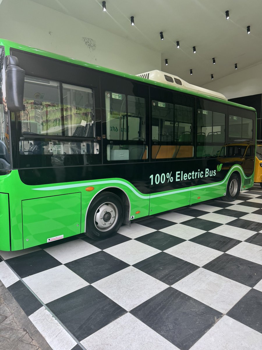 woye1's tweet photo. Abuja people, electric vehicle buses are coming to reduce transportation cost. 

2: A private firm and my good friend has decided to implement FG not Tinubu’s CNG and electric vehicles initiative. 

3: Wait for the commissioning my dear citizens of Abuja. 

4: Transportation cost reduction will increase your pocket money. 

5: I don talk before say CNG and electric vehicles na correct investment. Abroad people. O ya rush to @NADDCouncil to apply for license. No import duty for CNG and electric vehicles ooo

6: a new day in Nigeria @PCNGInitiative @oluosanip @busanga @Better_Kaduna @jacobadewumi @abdullahayofel @akinwale_cfi @AbbaAudu_ @__yellows @Xerdden @NWali_X @jarmari01