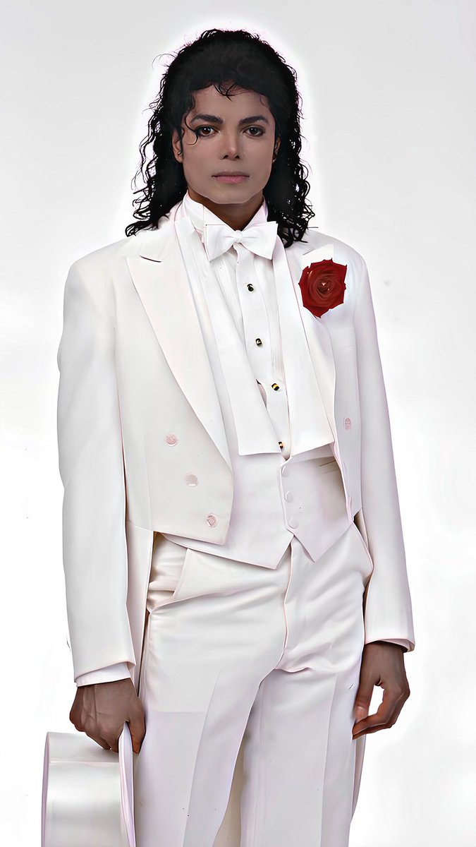 streetwxlker_58's tweet photo. First post on Twitter๐ค
#michaeljackson #michaeljacksonfans
#kingofpop #moonwalkers #moonwalkerfamily #michaeljosephjackson https://t.co/YKDUwA3Oe0