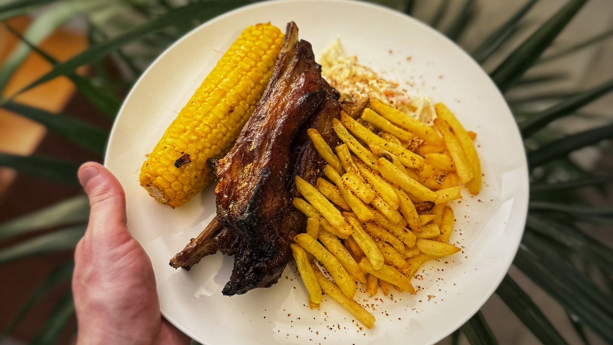 Brett Preston tweet media