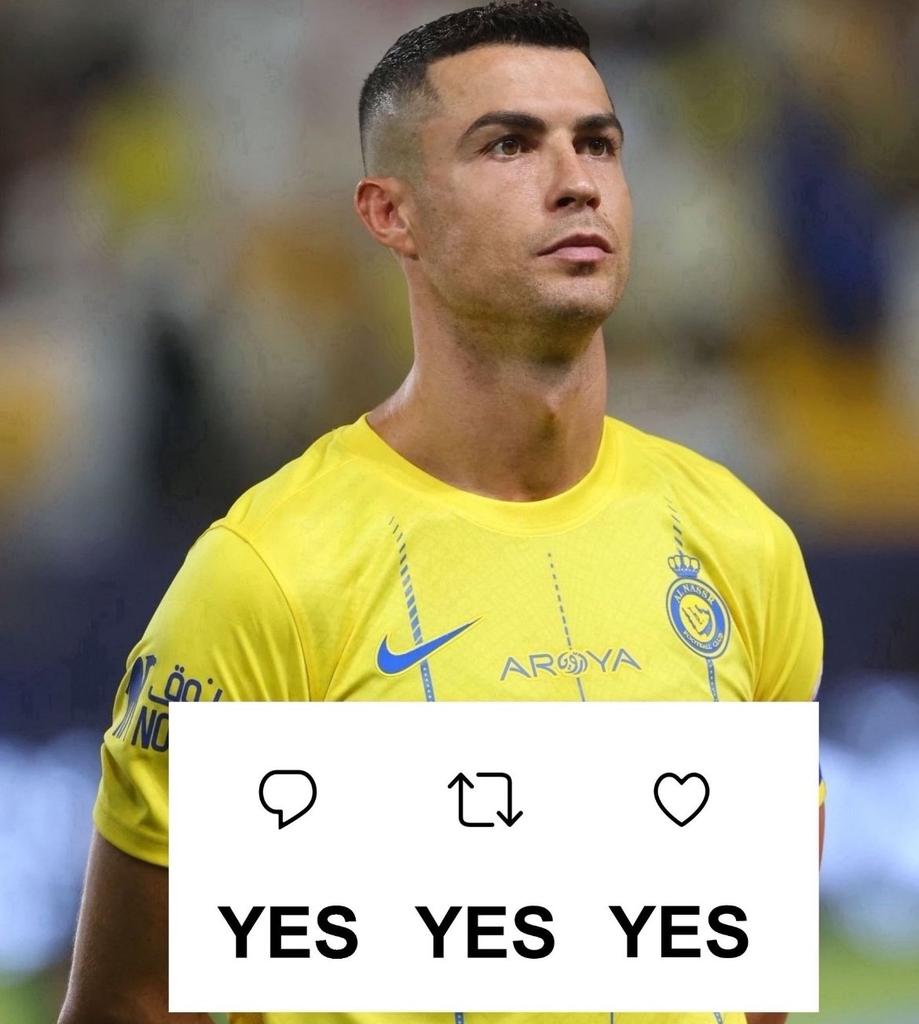 Crazymoments01's tweet photo. @Cristiano @AlNassrFC_EN @AlNassrFC Is Ronaldo the GOAT 🐐 https://t.co/63UybeYVHS