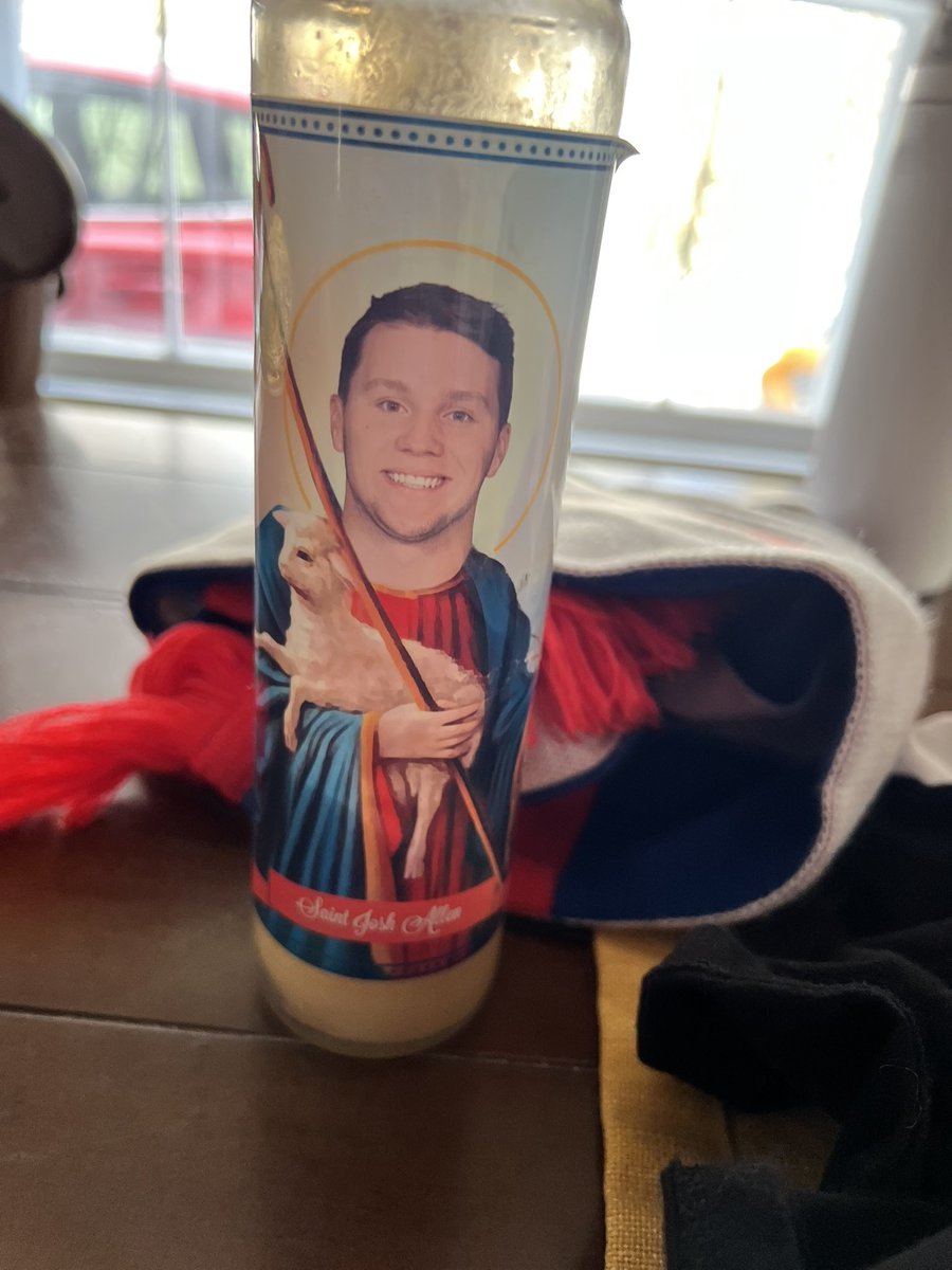 SkHollenbeck's tweet photo. Let’s go @BuffaloBills ! https://t.co/pgXwnJeigg