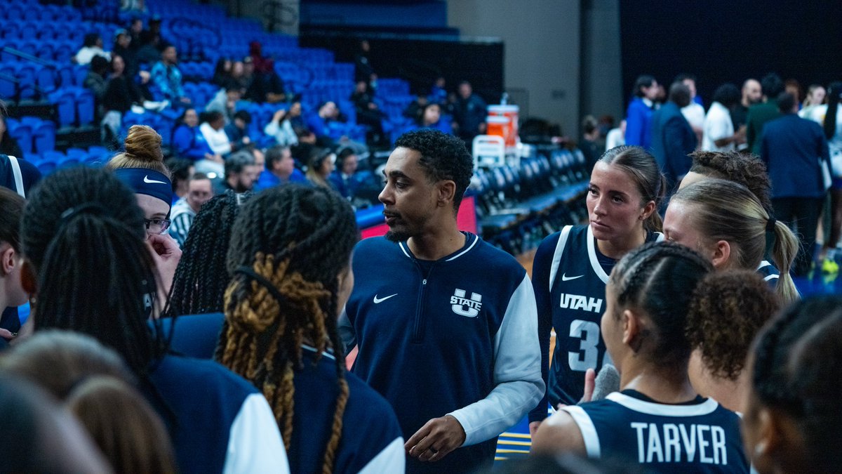 USUWBasketball's tweet photo. #AggiesAllTheWay https://t.co/ttrEnr77cw