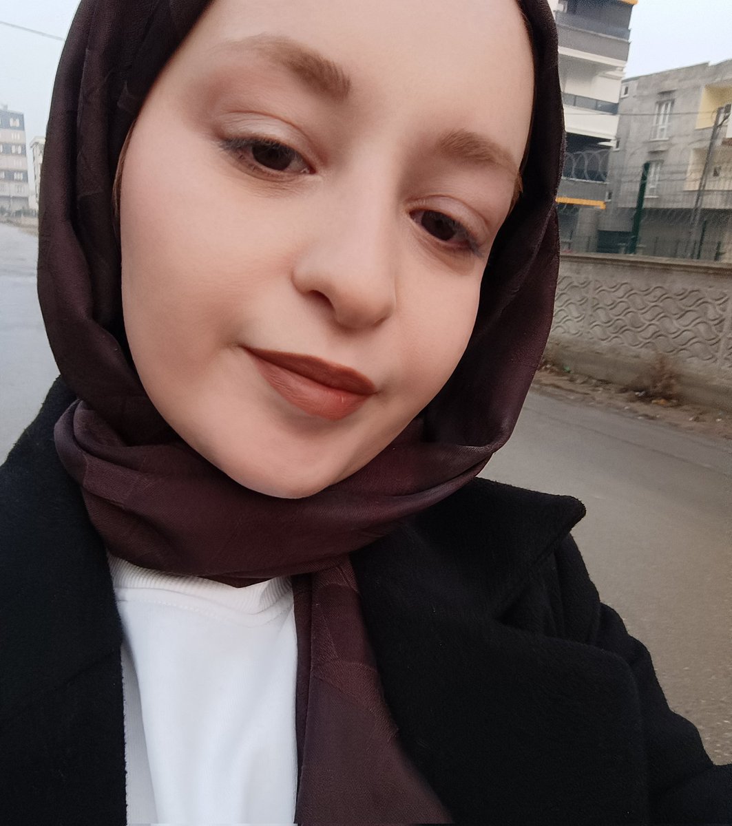 Sabahın köründe işe giderkene. Tabi sabah...😏🙁