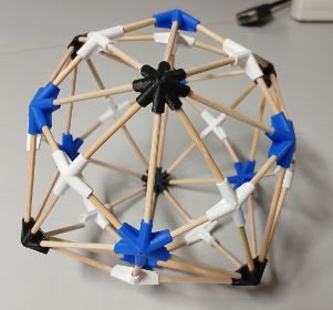 GranaSAT's tweet photo. New post (Diseños de figuras geométricas 3D) has been published on GranaSAT - https://t.co/ei1uuiKD5b https://t.co/3whJl4Bg3v