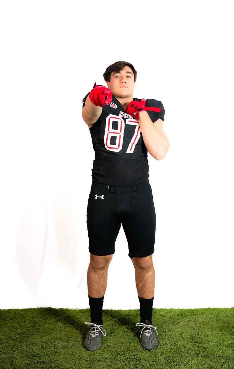 Richie Kostoff (@richkos_) on Twitter photo After a great visit and conversation with <a href="/Jimterwilliger/">Jimmy Terwilliger</a> I'm blessed to have received an offer from <a href="/ESU_Football/">ESU Football</a>!
<a href="/CoachSantella/">Mike Santella</a> <a href="/coachHags15/">Matt Hagelgans</a> @DawsonStuart14 After a great visit and conversation with <a href="/Jimterwilliger/">Jimmy Terwilliger</a> I'm blessed to have received an offer from <a href="/ESU_Football/">ESU Football</a>!
<a href="/CoachSantella/">Mike Santella</a> <a href="/coachHags15/">Matt Hagelgans</a> @DawsonStuart14