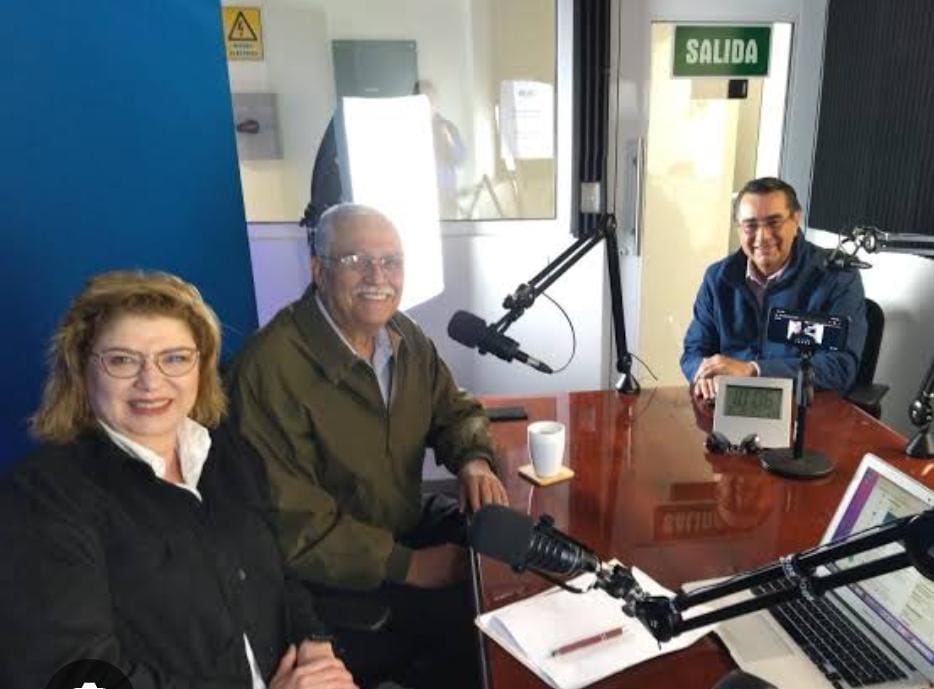 Muy feliz 27 aniversario a los queridos ⁦<a href="/InformativoET/">Entre Todos Digital</a>⁩ siempre dándole su sabor original a las noticias ⁦<a href="/VictorMendozaL/">Victor Mendoza Lambert</a>⁩ ⁦<a href="/hilarioolea/">Hilario Olea Ruiz</a>⁩