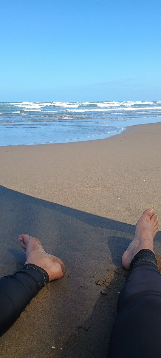 Derianbby's tweet photo. 🏖️ https://t.co/kIC6E1SPn7