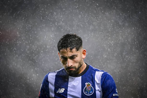 No meio desta tensão toda só vim lembrar do jogaço que este homem fez!