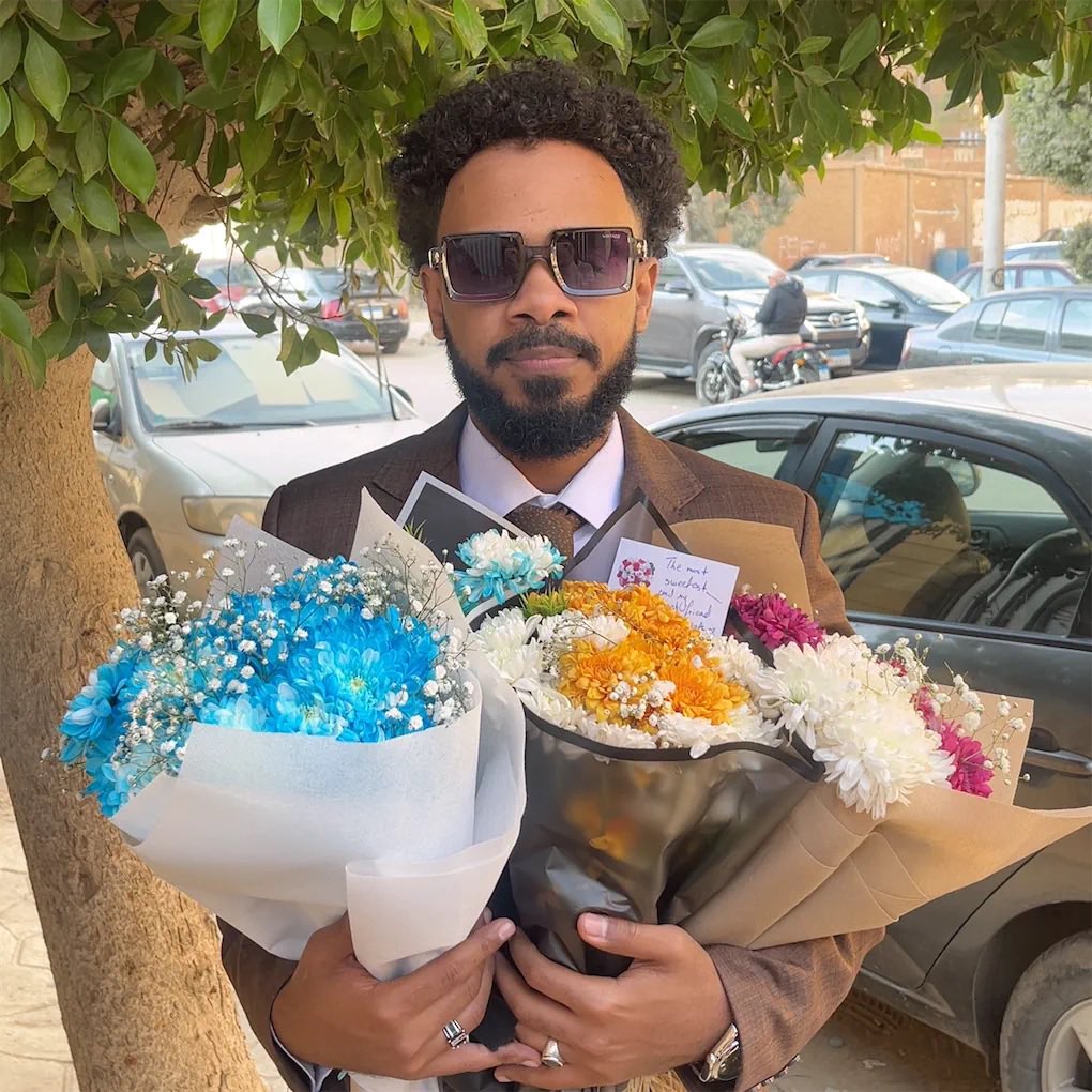 omalzzar's tweet photo. كما قال عبدالبا��ي " سبع عجاف فاضبطوا أنفاسكم .. من بعدها التاريخ يرجع أخضرا"

الحمدلله الذي بنعمته تتم الصالحات 
٢٠١٧-٢٠٢٤ 

-يوصى بمنحه درجة البكالريوس بمرتبة الشرف في القانون. 🎓 https://t.co/XcqWPFaDBX