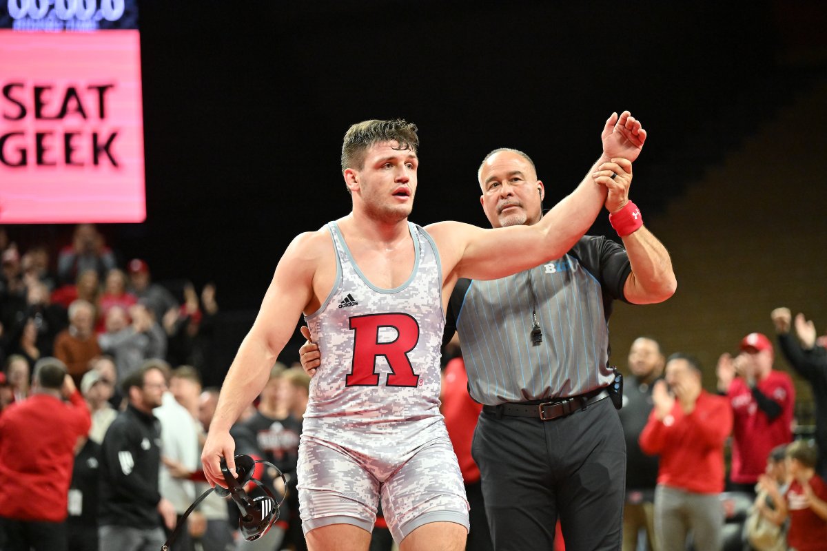 RUWrestling's tweet photo. Party in Piscataway!

We deliver our first top-10 dual win since Jan. 11, 2019 against Wisconsin!

#RelentlessPursuit | #GoRU https://t.co/CAOaXZRZxg