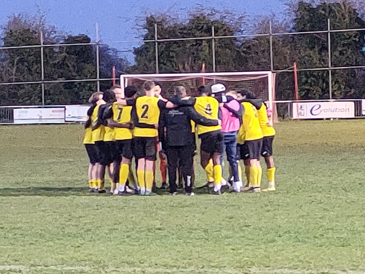 Two very different 45 minutes of football from us yesterday. Showed great character to get back into the game and had the potential to go and grab all 3pts. We are now 4 unbeaten on our travels