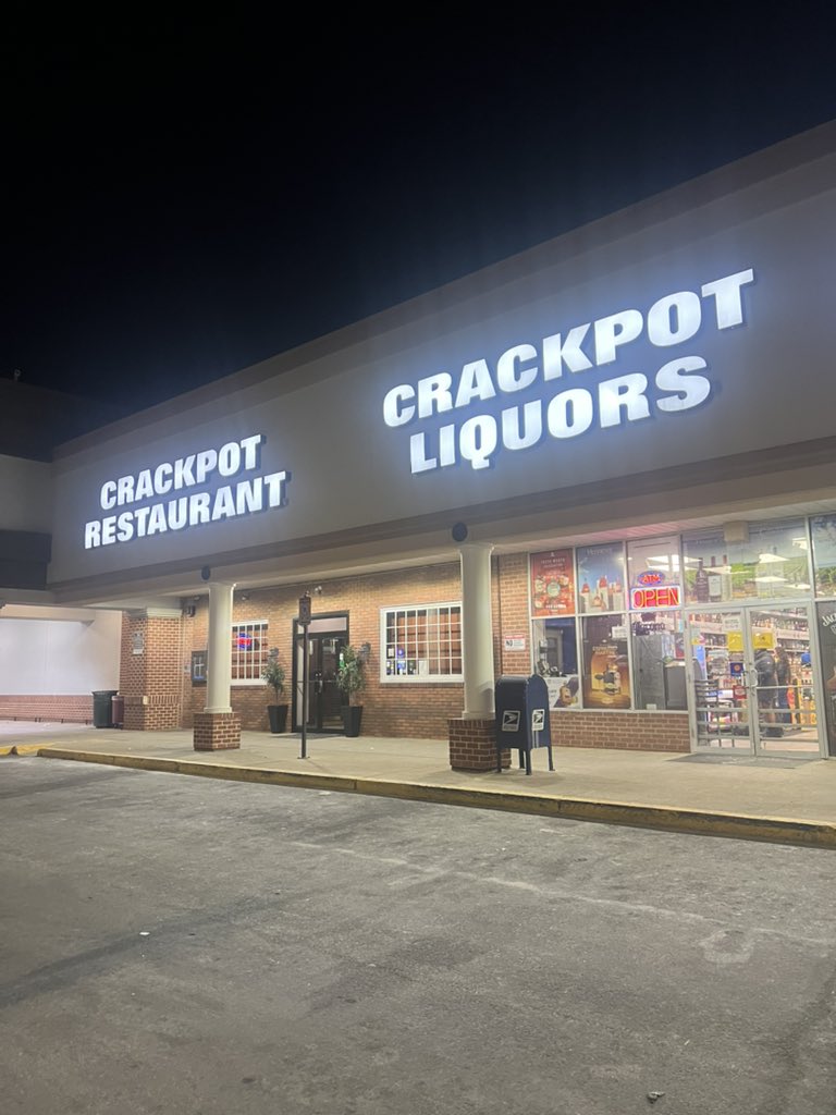 theekingdw's tweet image. #crackiswhack