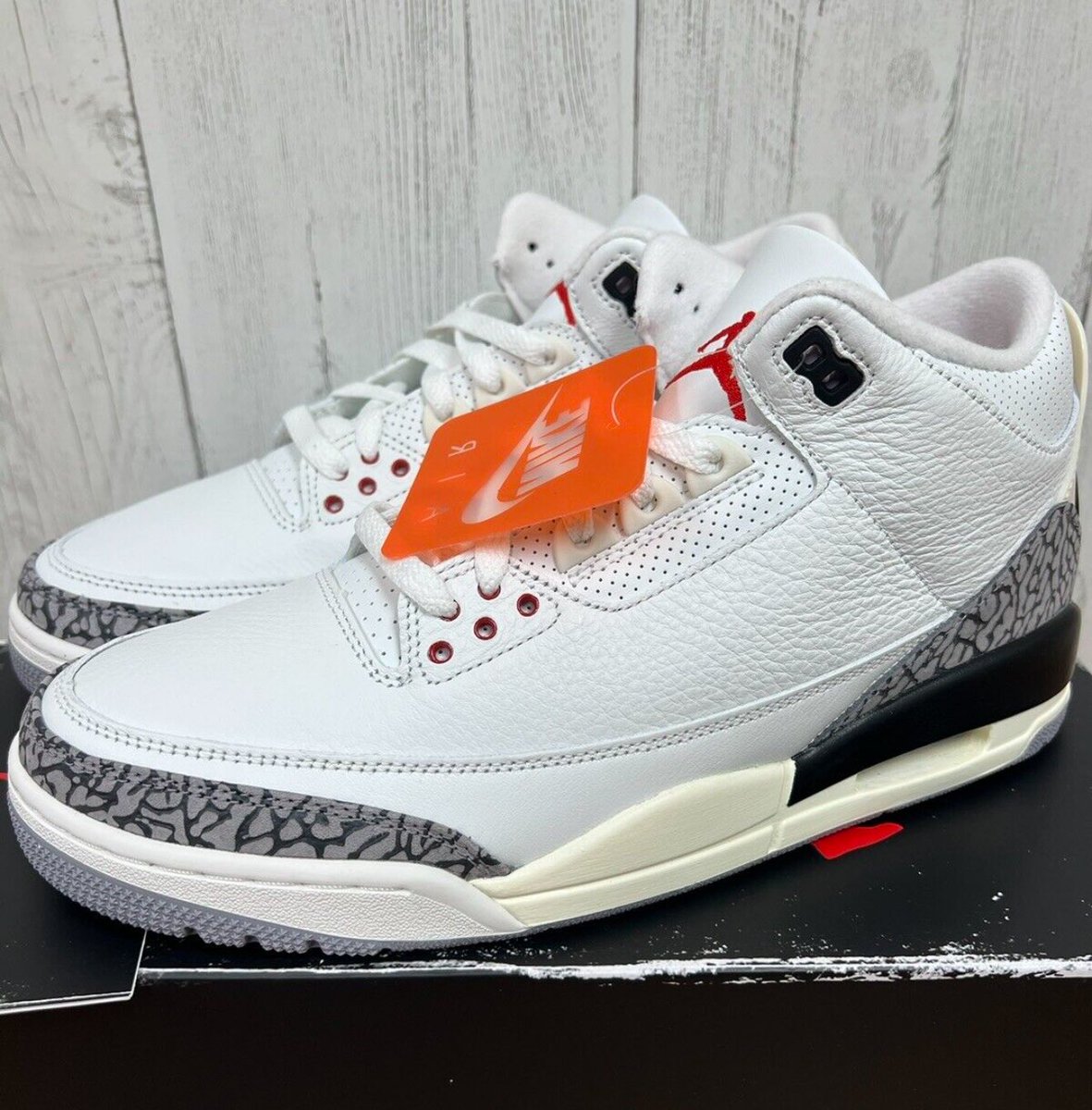 RegionColtsFan's tweet photo. Added another OG colorway to the collection!! Jordan 3 white cement reimagined.
#Jordan3 #Flight #FlightClub #JsForDays #HisAirness https://t.co/uKQtPjExTy