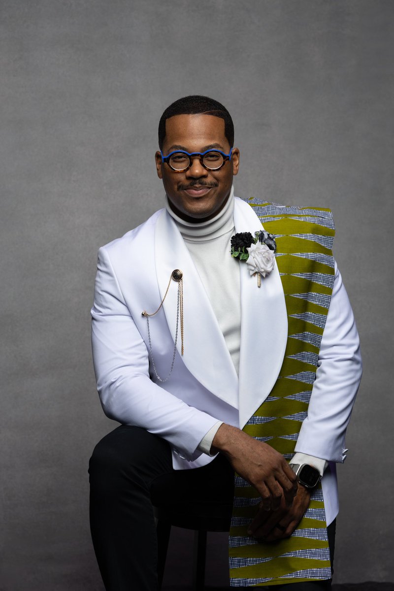 Chevalier (Chev) Lovett tweet media