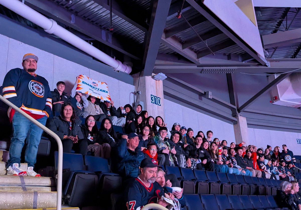 wasacnews's tweet image. Chi-Miigwech - Thank you @NHLJets for helping celebrate Indigenous culture &amp;amp; giving youth an incredible experience at our 7th year #WASACNight game #Grateful 🙏 🧡