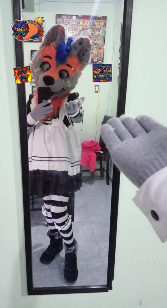 Maid Fire Fox? 

I forgot i have that picture lol