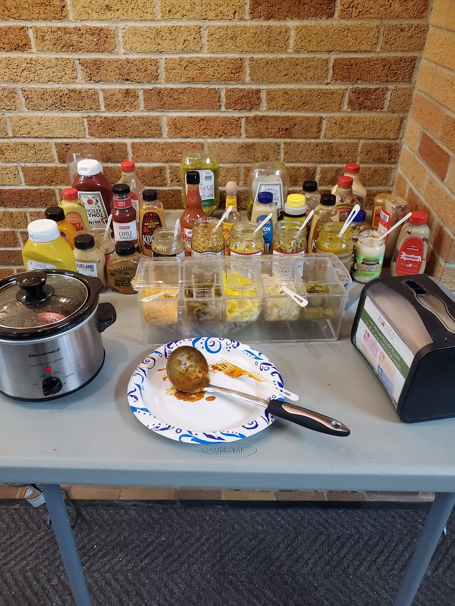 Daniel Szojka tweet media