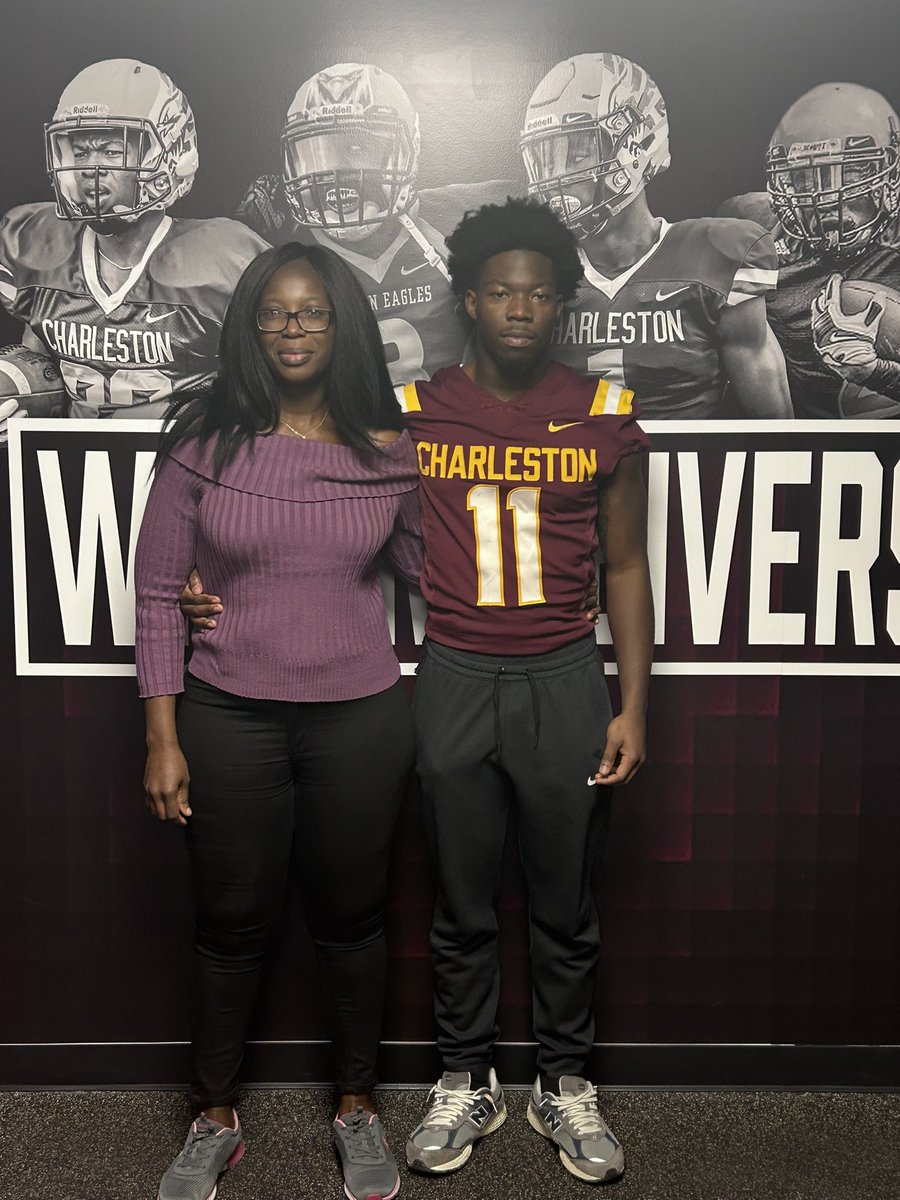 Daniel Sackie (@daniel_sackie_) on Twitter photo 100% committed 🏠
<a href="/KevinLane99/">Coach K. Lane</a> <a href="/CoachCRathbone/">Corey Rathbone</a>
<a href="/Dinger_18/">⚾ Randy Edwards 🏈</a> <a href="/Quisey_world25/">Q</a> <a href="/The_Coach_Roach/">Ryan Roach 🏈</a> <a href="/BigO_69/">Daniel Satterfield</a> @Coach_CoopFB @ 100% committed 🏠
<a href="/KevinLane99/">Coach K. Lane</a> <a href="/CoachCRathbone/">Corey Rathbone</a>
<a href="/Dinger_18/">⚾ Randy Edwards 🏈</a> <a href="/Quisey_world25/">Q</a> <a href="/The_Coach_Roach/">Ryan Roach 🏈</a> <a href="/BigO_69/">Daniel Satterfield</a> @Coach_CoopFB @