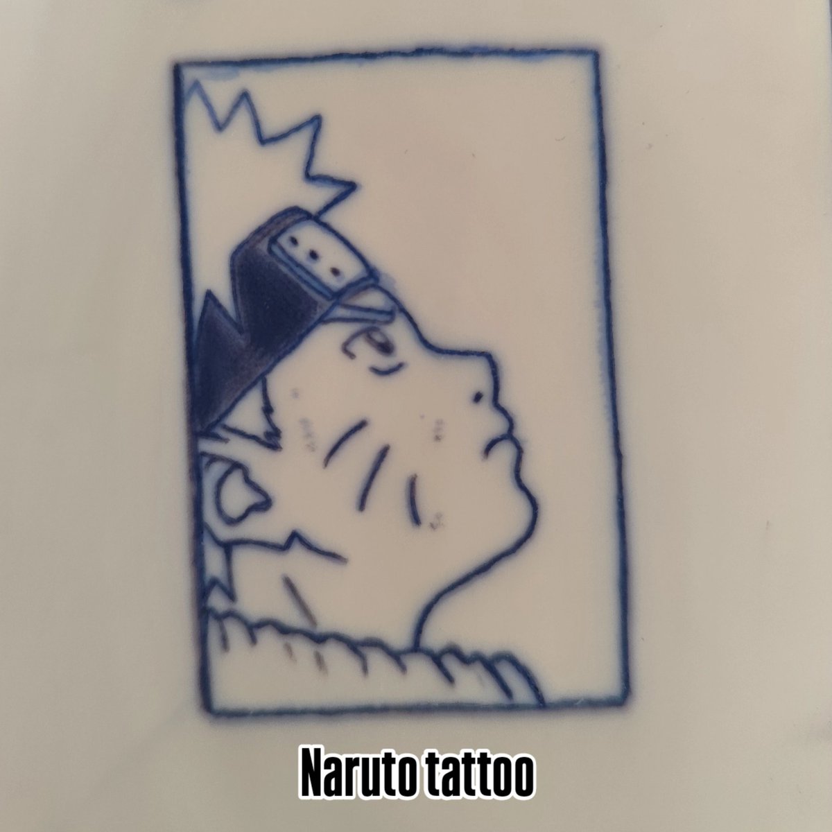 Estoy empezando a practicar tatuaje y me gustaría dejar constancia de la evolución. Así que he retomado mis redes sociales, si a alguien le gusta o quiere darme algún consejo será de agradecer.
Dejo aquí mi primer tattoo en piel sintetica