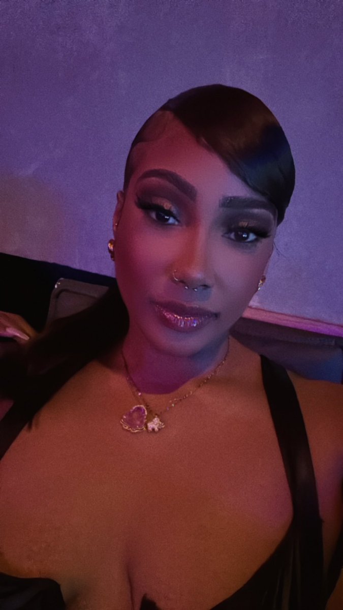Stephanie tweet media