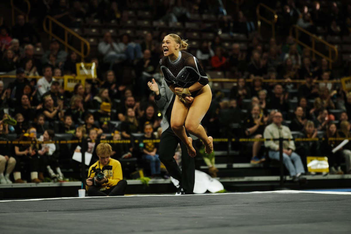 🔥9️⃣.9️⃣2️⃣5️⃣🔥

<a href="/EmilyErb8/">Emily Erb</a> x #Hawkeyes