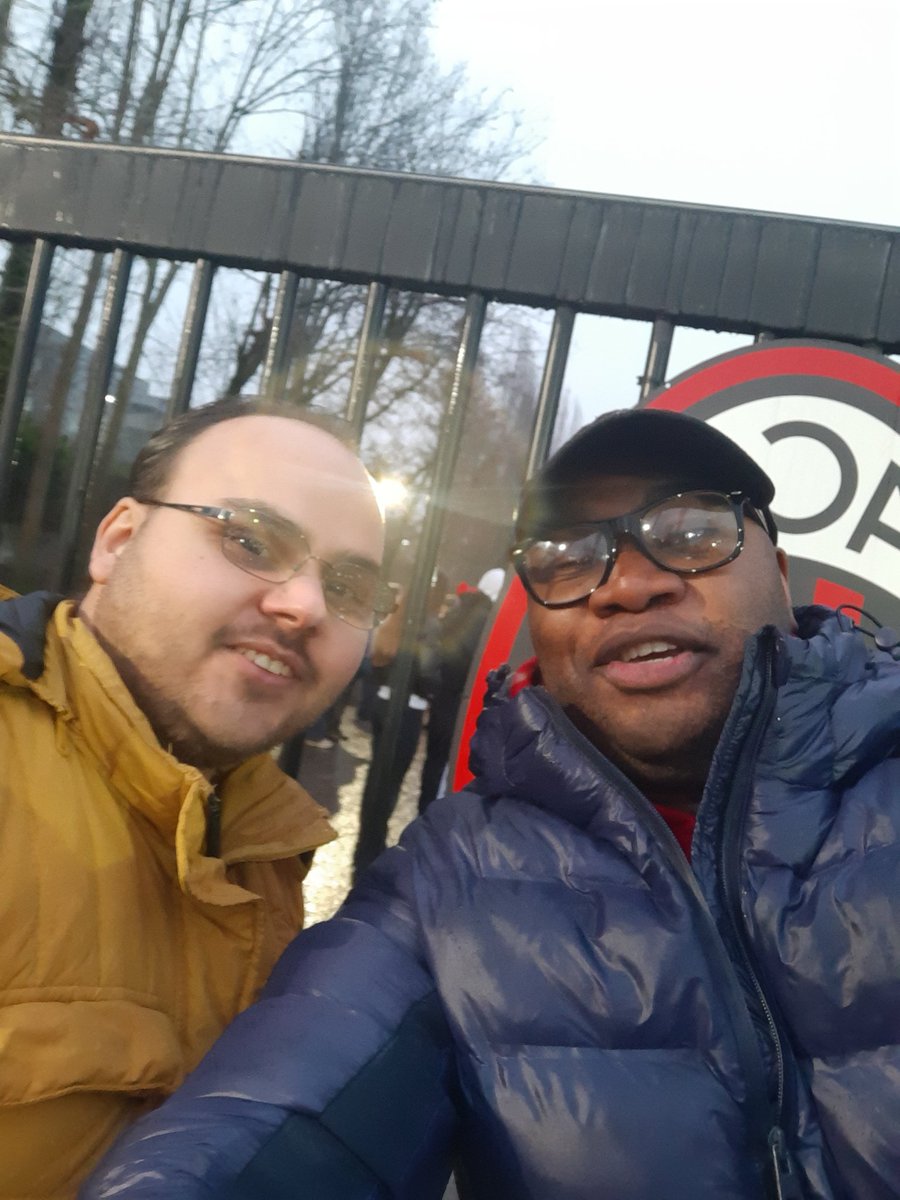 Calolo71's tweet image. #myfriend 👊👊🤜🤛😎