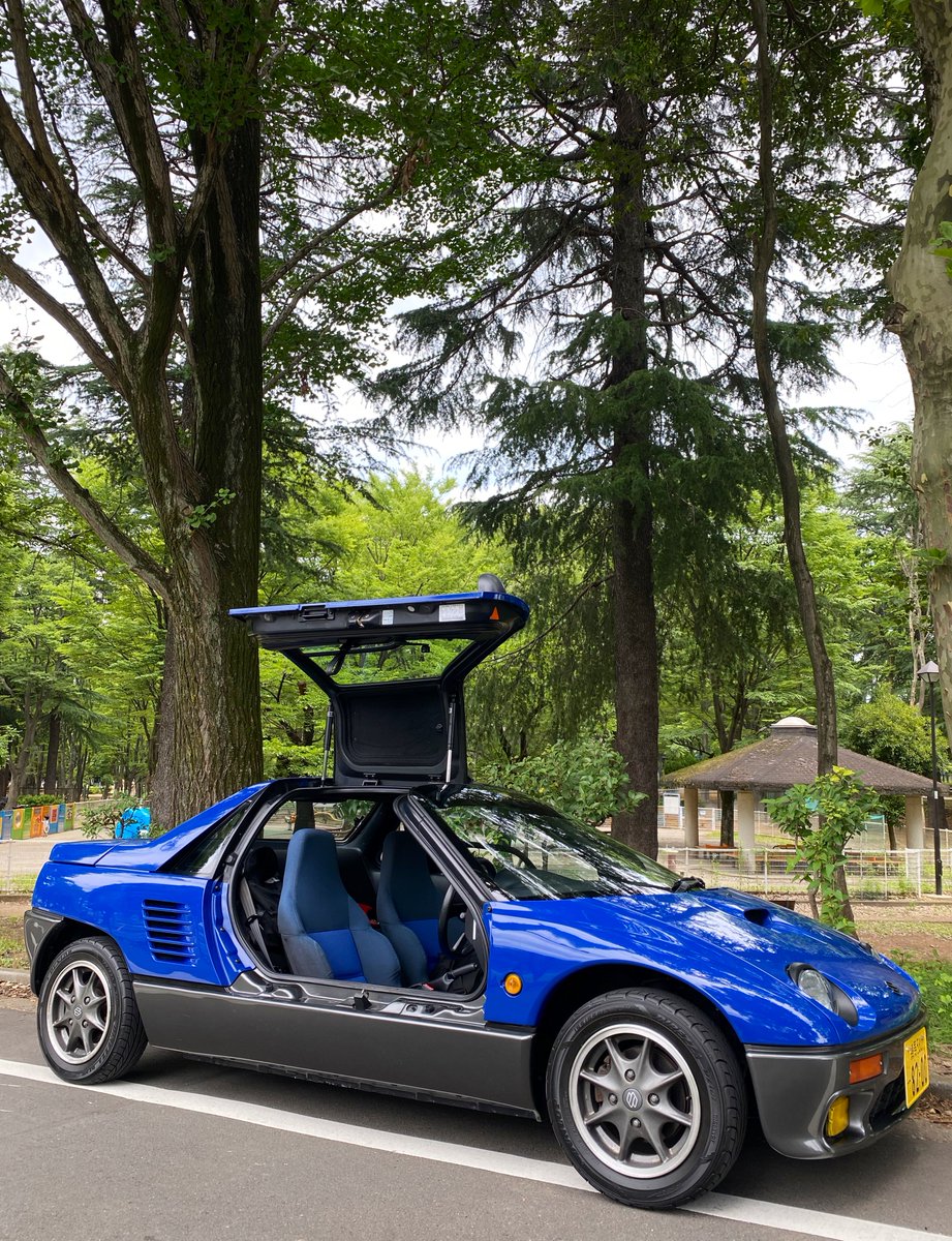 32年前の今日1月27日にスズキからCARAが発売されました。

AZ-1のOEMの為に全く売れず生産台数は僅か531台でしたが今だに約6割が生き残っております。
(MAZDA調べ)

CARAという名前の由来は
CAR Amusementからとりましたと言う事でした。
(スズキお客様相談室)

生誕32周年おめでとう✨

#SUZUKI_CARA