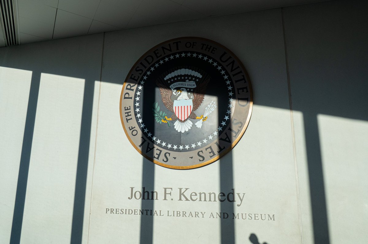 Really liked the shadows and direct light on this one.