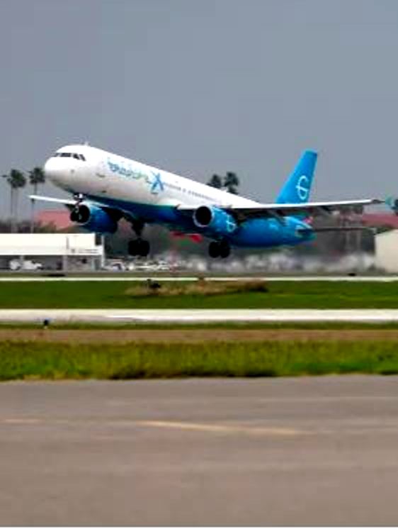USA vs COLOMBIA: 1-1 First Half.
As Colombia rejects deported immigrants' plane, US hits back with 25 percent “emergency tariffs” on all goods coming into the US as well as plans to increase that to 50 percent in a week's time.
 #DonaldjTrump #immigration